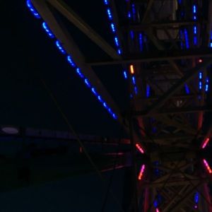 Meet your Posher, Maya